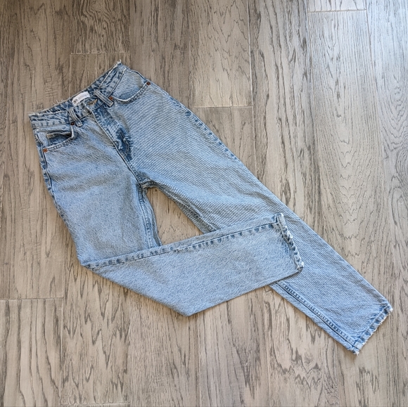 Zara Denim - Zara Straight Leg Jeans